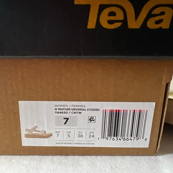 Teva White Sandals Comfortable and Versatile